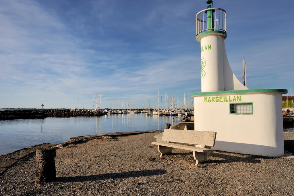 Port Rive Gauche Aparthotel Marseillan  Exterior foto